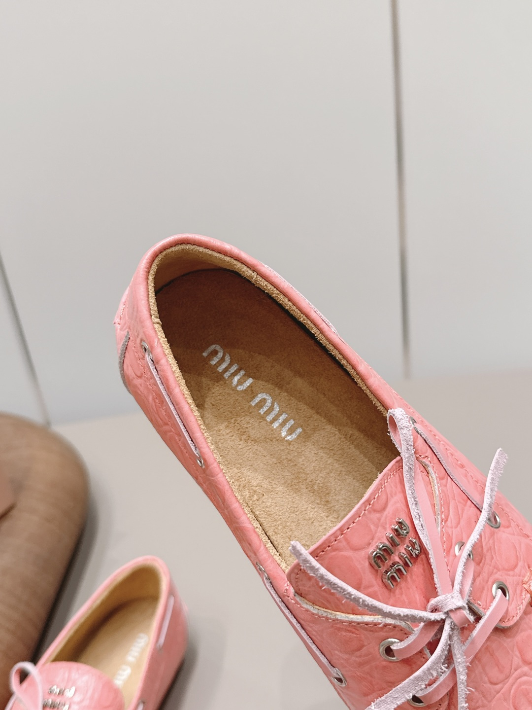 Miu Miu Haute Couture Classic Luxury Leather Shoe Ref.25EDE402 7