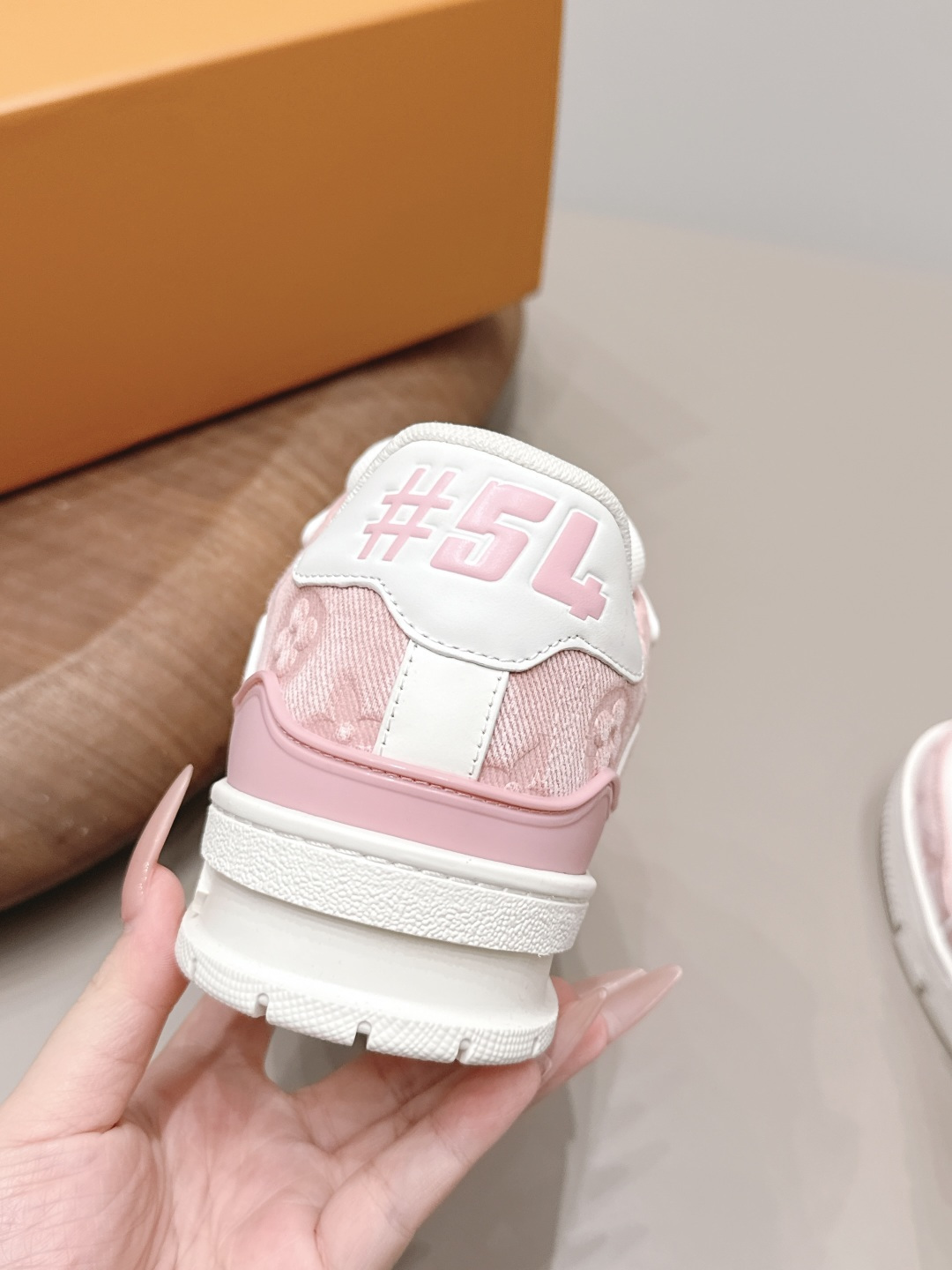casual shoes 9