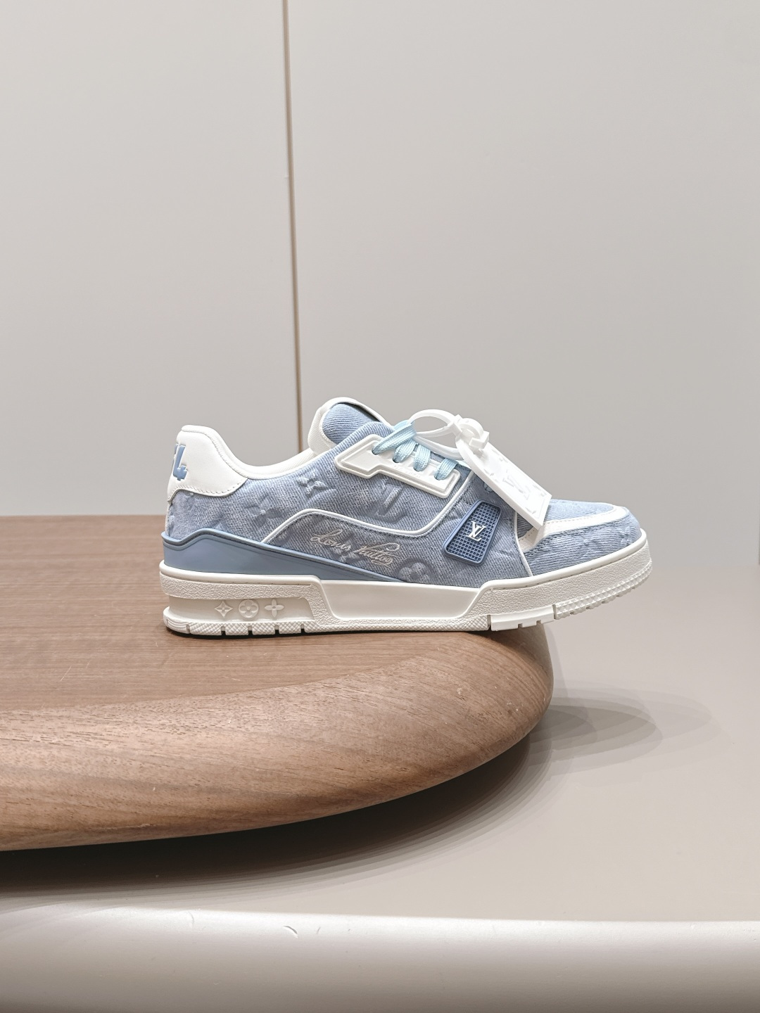 casual shoes 5