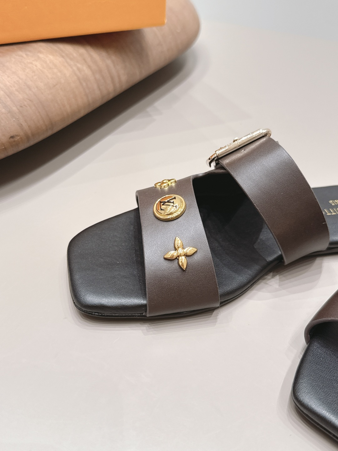 Louis Vuitton Luxury Footwear Collection 6