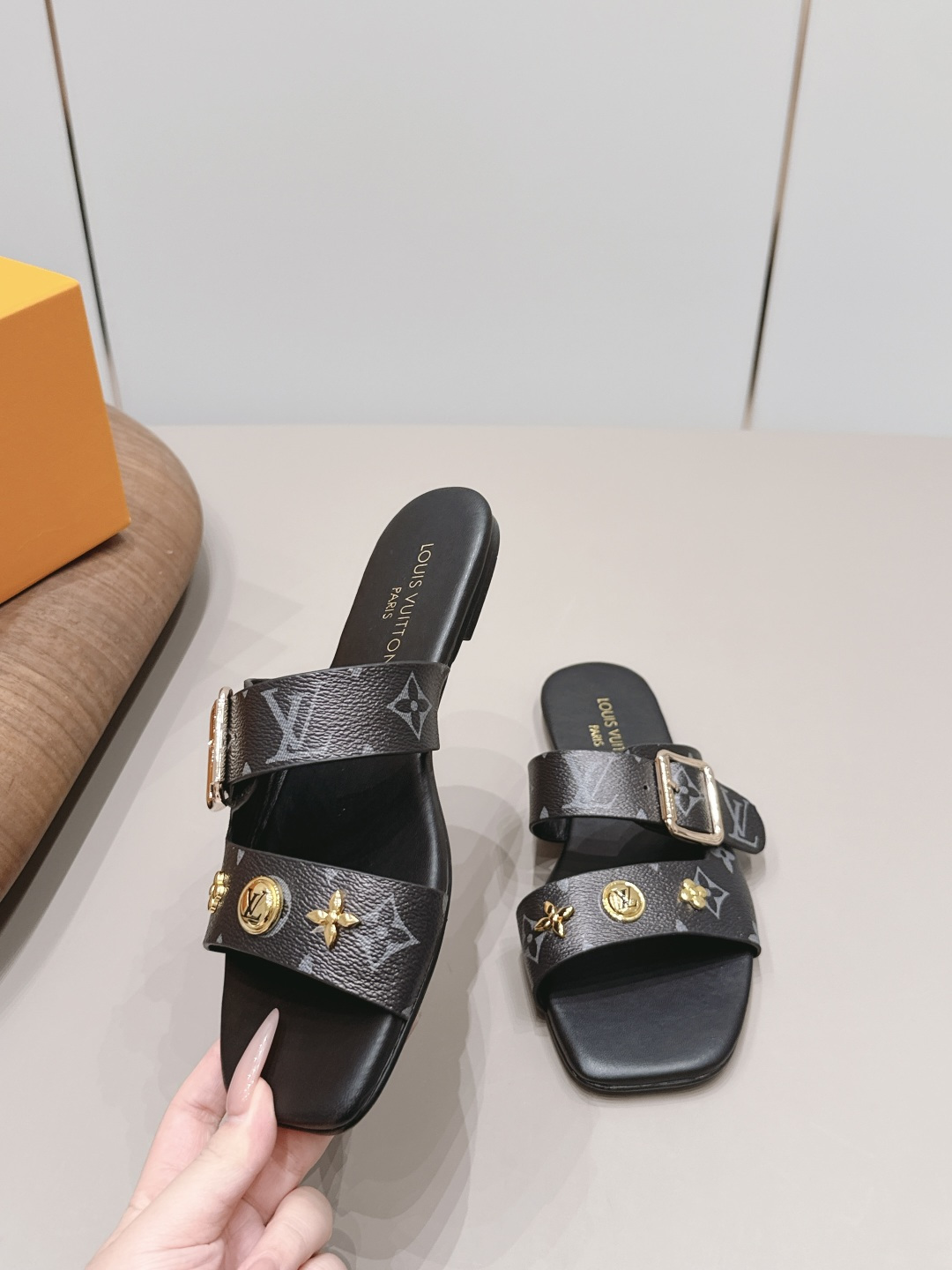Louis Vuitton Luxury Footwear Collection 4