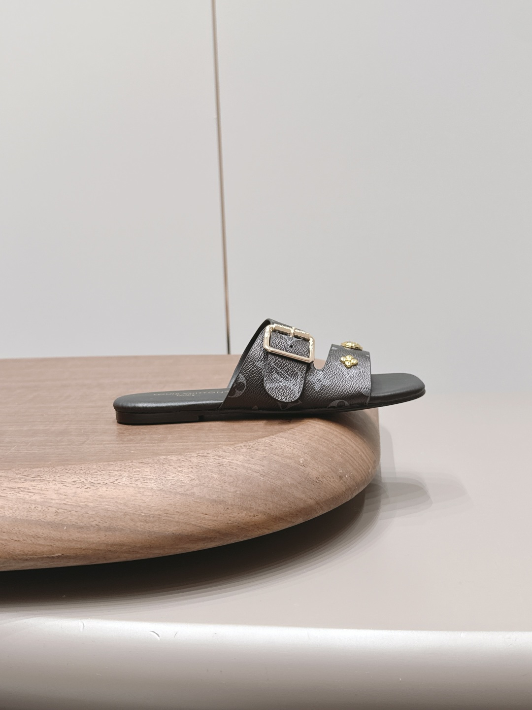 Louis Vuitton Luxury Footwear Collection 5