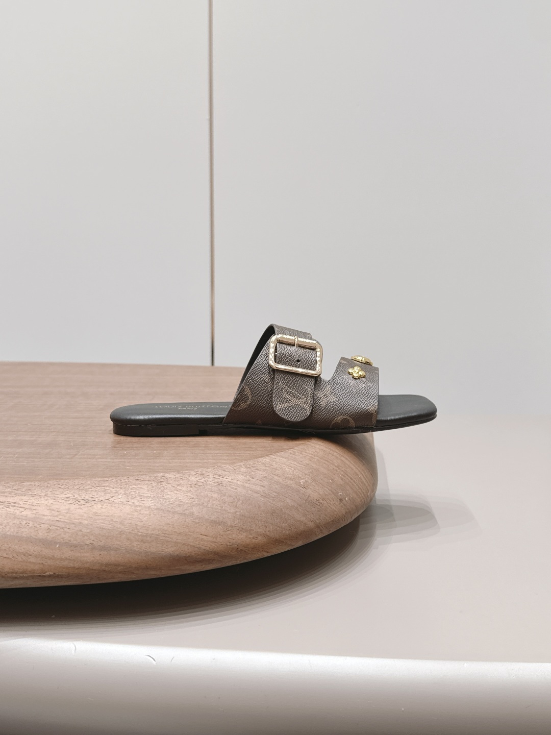 Louis Vuitton Luxury Footwear Collection 5