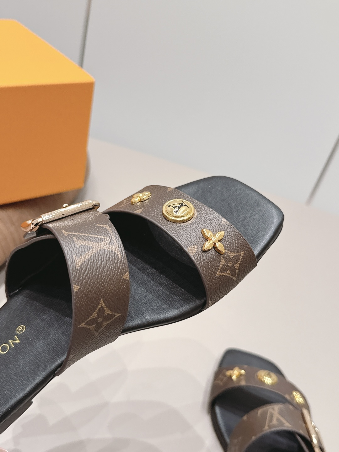 Louis Vuitton Luxury Footwear Collection 6