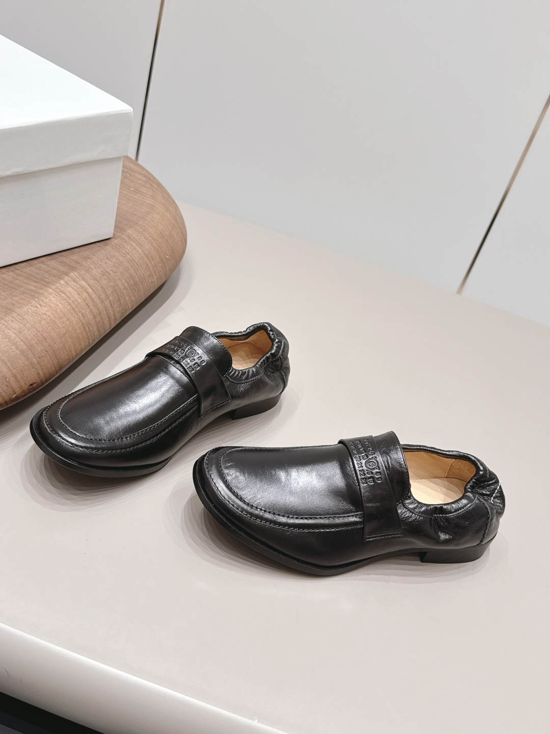 Maison Margiela Haute Couture Classic Luxury Leather Shoe Ref.6EDE47E9 2