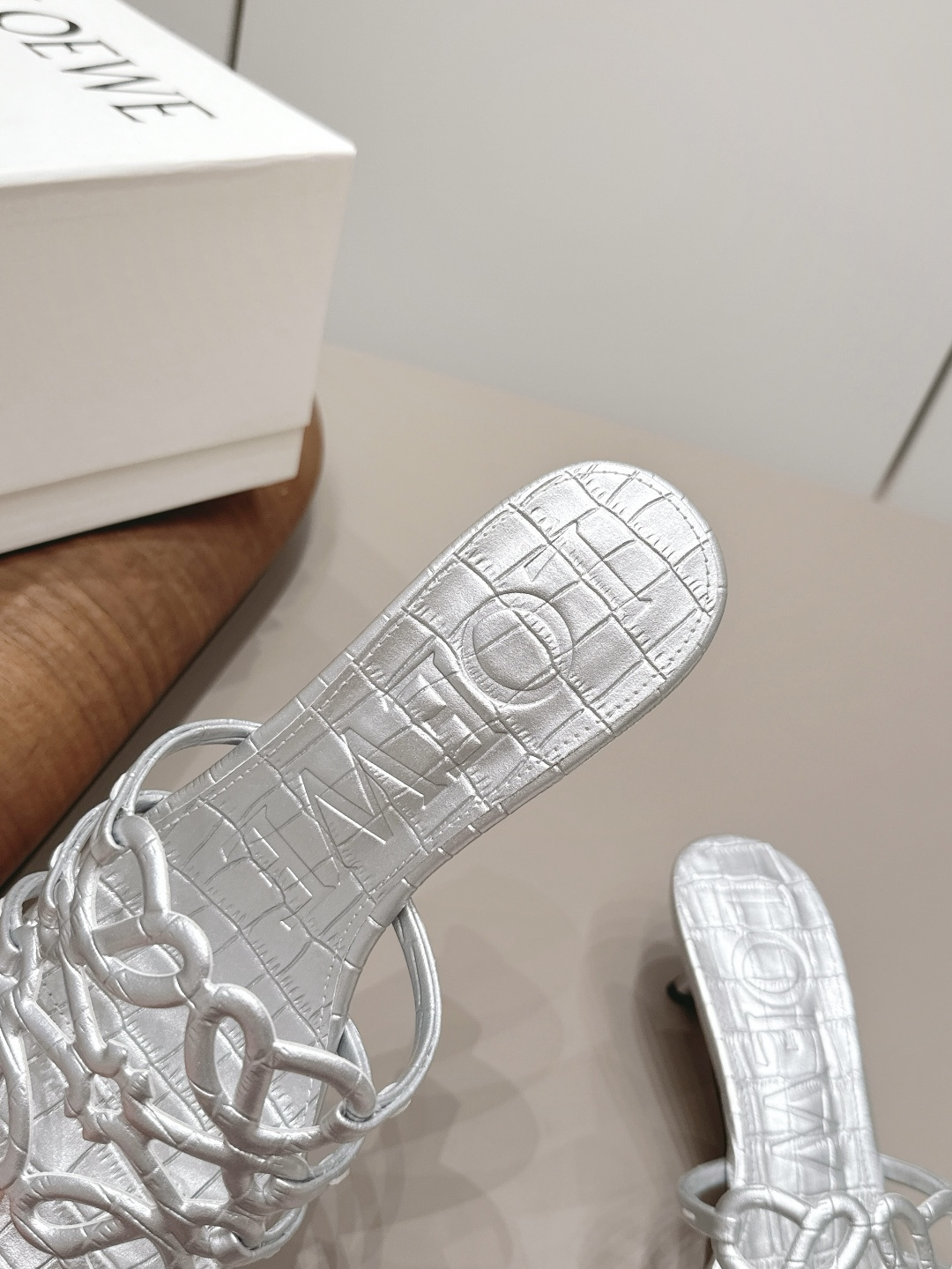 Chanel Classic Luxury Leather Shoe Loafer Ref 6
