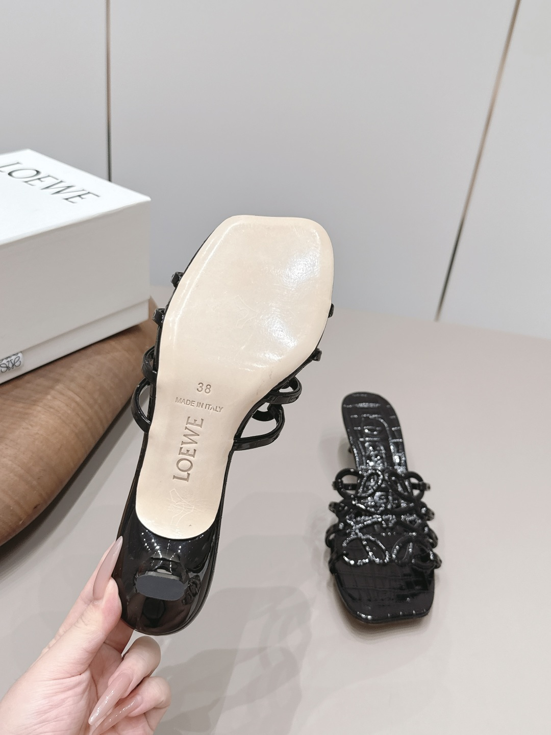 葆蝶家 Bottega Veneta 经典高奢皮鞋鞋履高跟鞋 #02944BD1 9