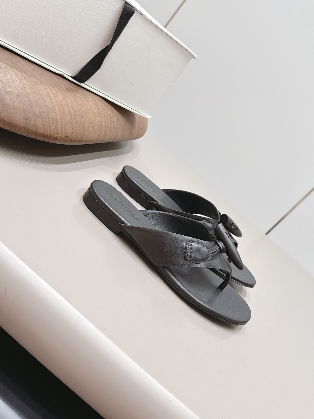 Bottega Veneta Classic Luxury Leather Shoe Loafer Ref.8BE63EBB 3
