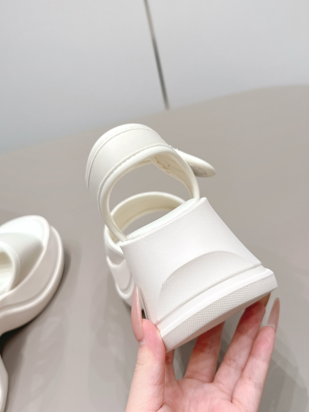 Chanel Classic Luxury Leather Shoe Loafer Ref 9