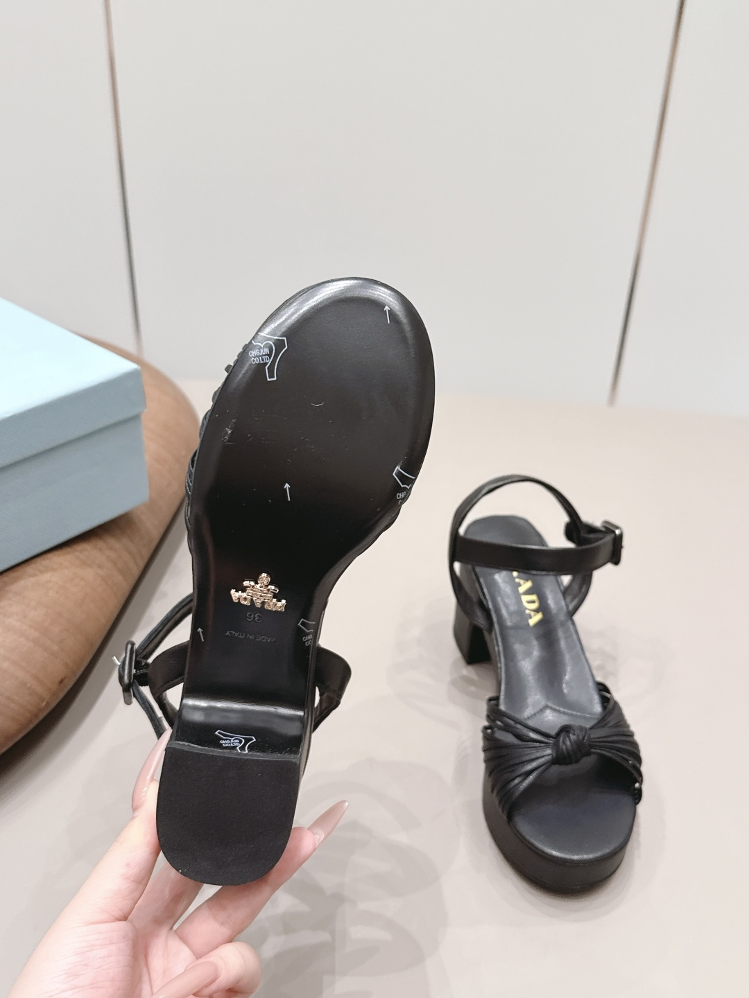莫罗·伯拉尼克 Manolo Blahnik 经典高奢皮鞋鞋履高跟鞋 #660CEA8C 9