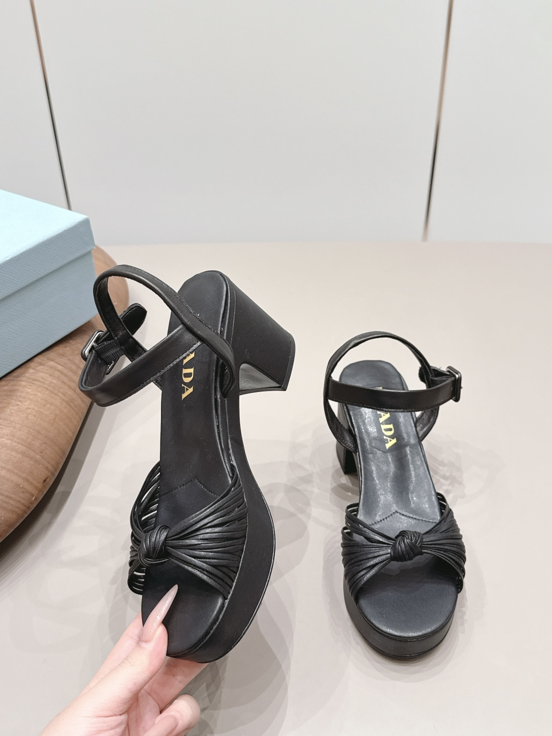 莫罗·伯拉尼克 Manolo Blahnik 经典高奢皮鞋鞋履高跟鞋 #660CEA8C 4