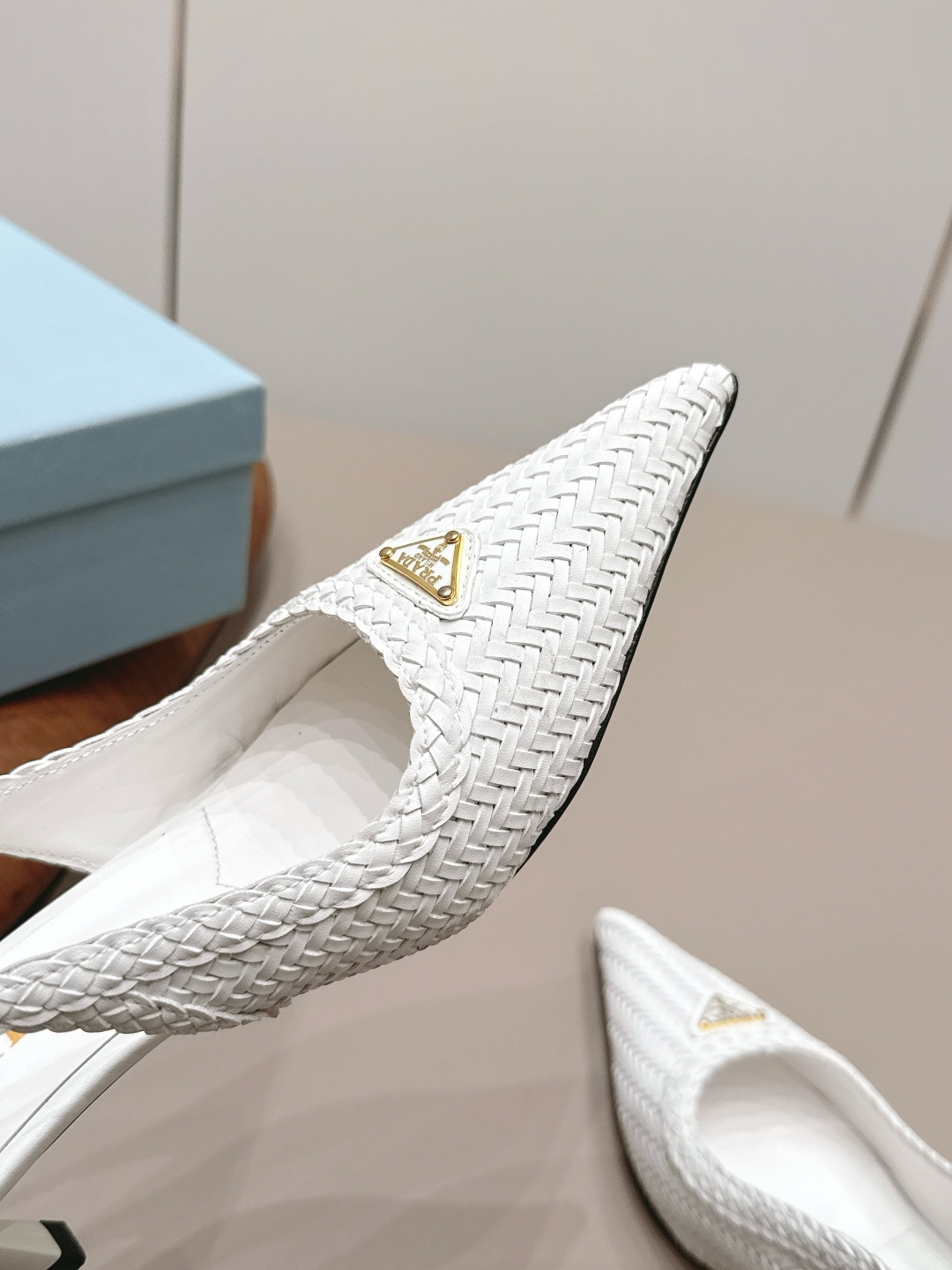 Prada T " ",Prada ,,,shoes,,,,,,,,,,Prada 6