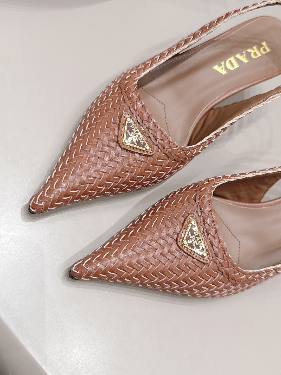 Prada T " ",Prada ,,,shoes,,,,,,,,,,Prada 6