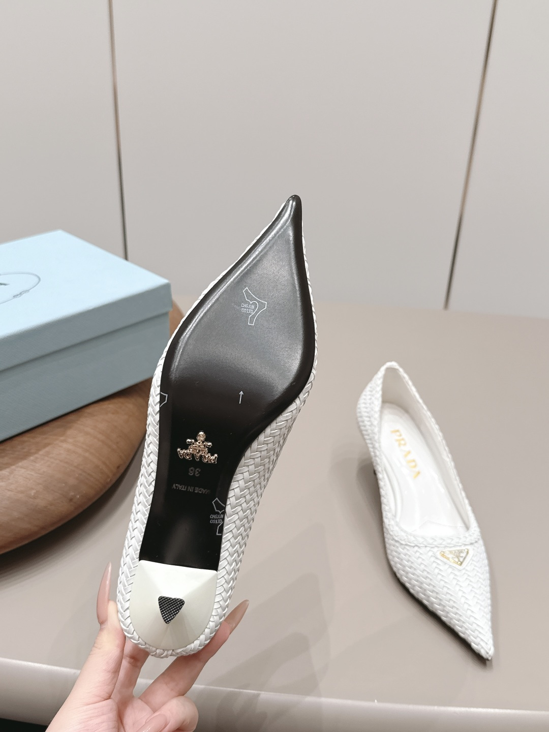 Prada T " ",Prada ,,,shoes,,,,,,,,,,Prada 9