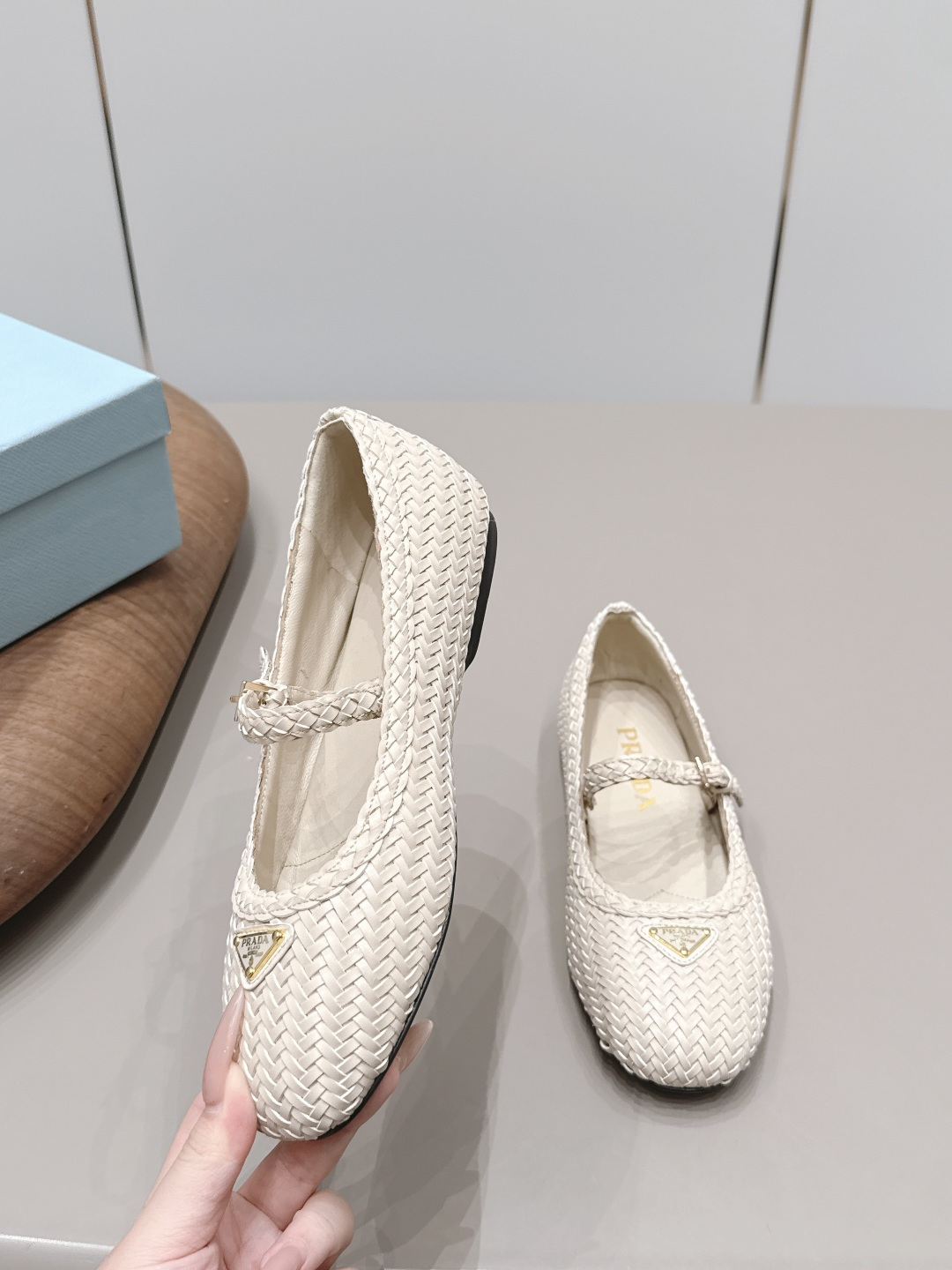 Prada T " ",Prada ,,,shoes,,,,,,,,,,Prada 4