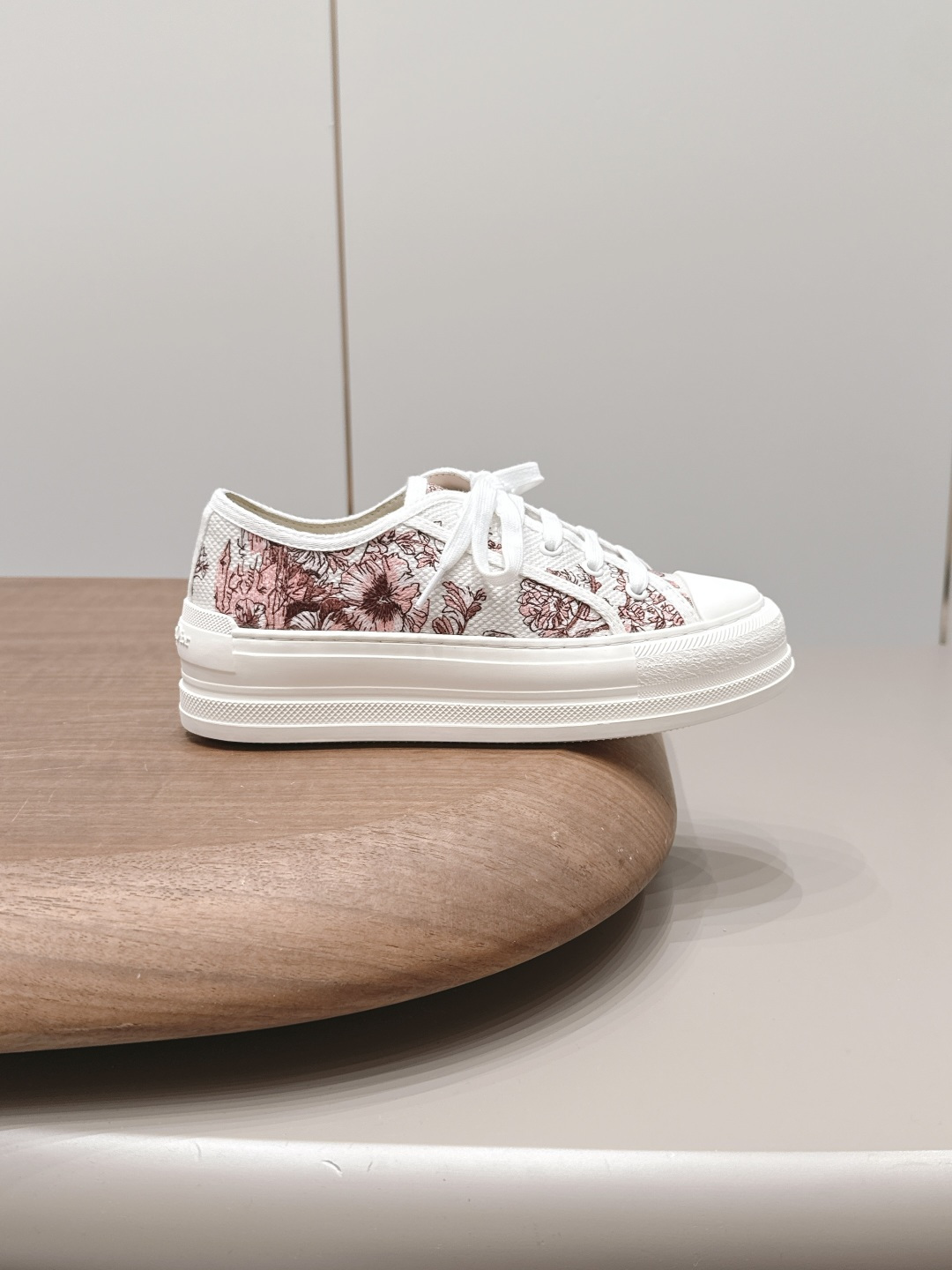 马吉拉 Maison Margiela 高级成衣风衣外套及大衣服饰 #789B7371 5