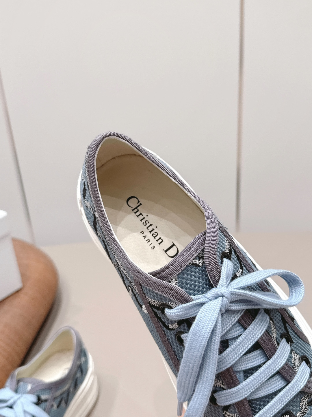 马吉拉 Maison Margiela 高级成衣风衣外套及大衣服饰 #C993AB4E 7
