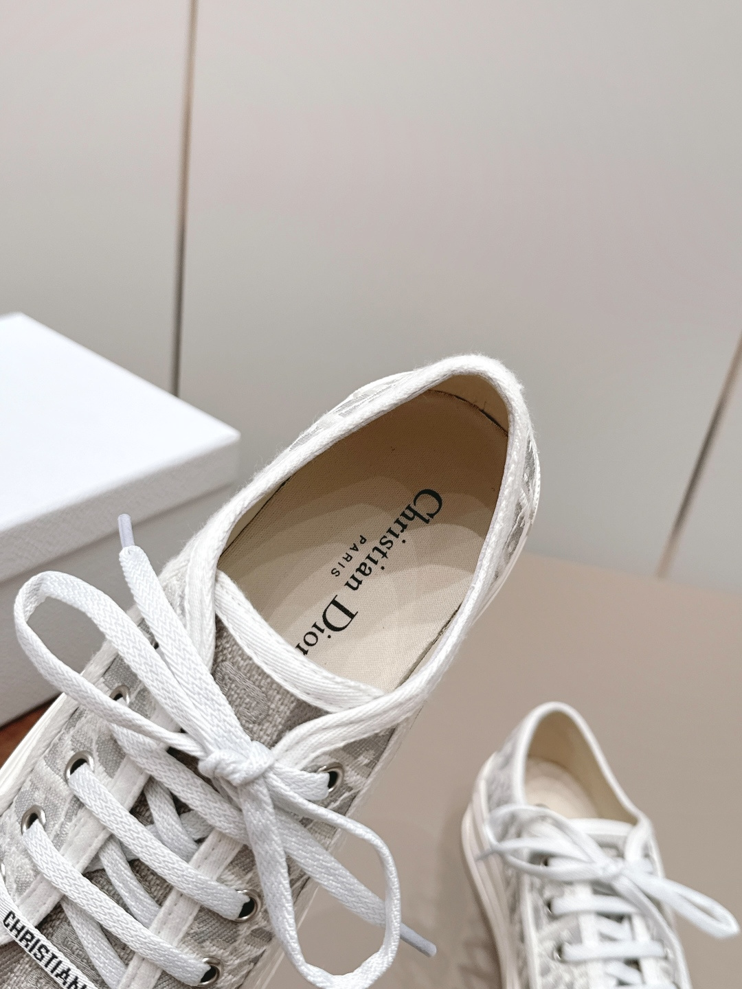 马吉拉 Maison Margiela 高级成衣风衣外套及大衣服饰 #1D8B7187 7