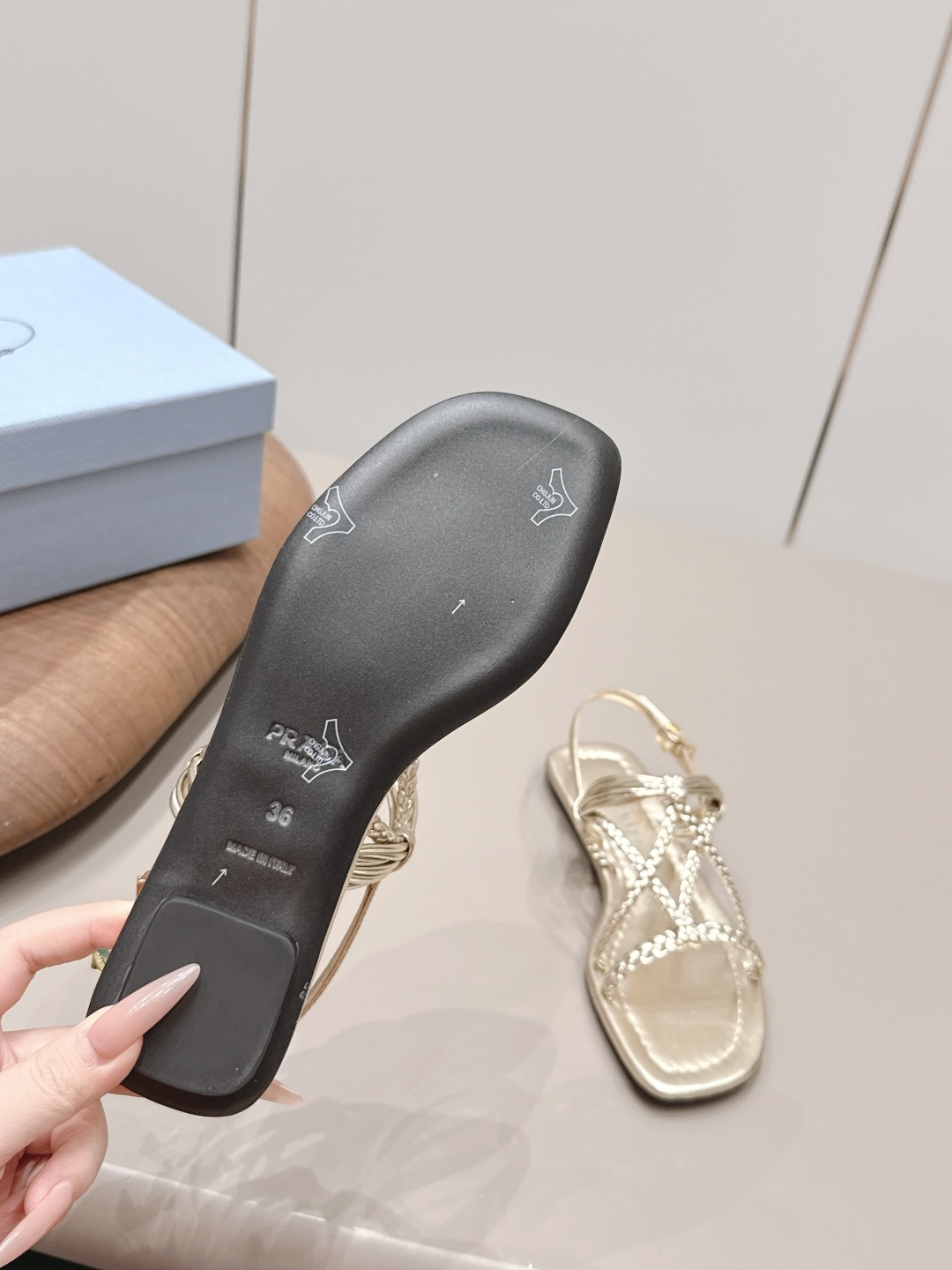 Manolo Blahnik Classic Luxury Leather Shoe Loafer Ref.660E6B35 9