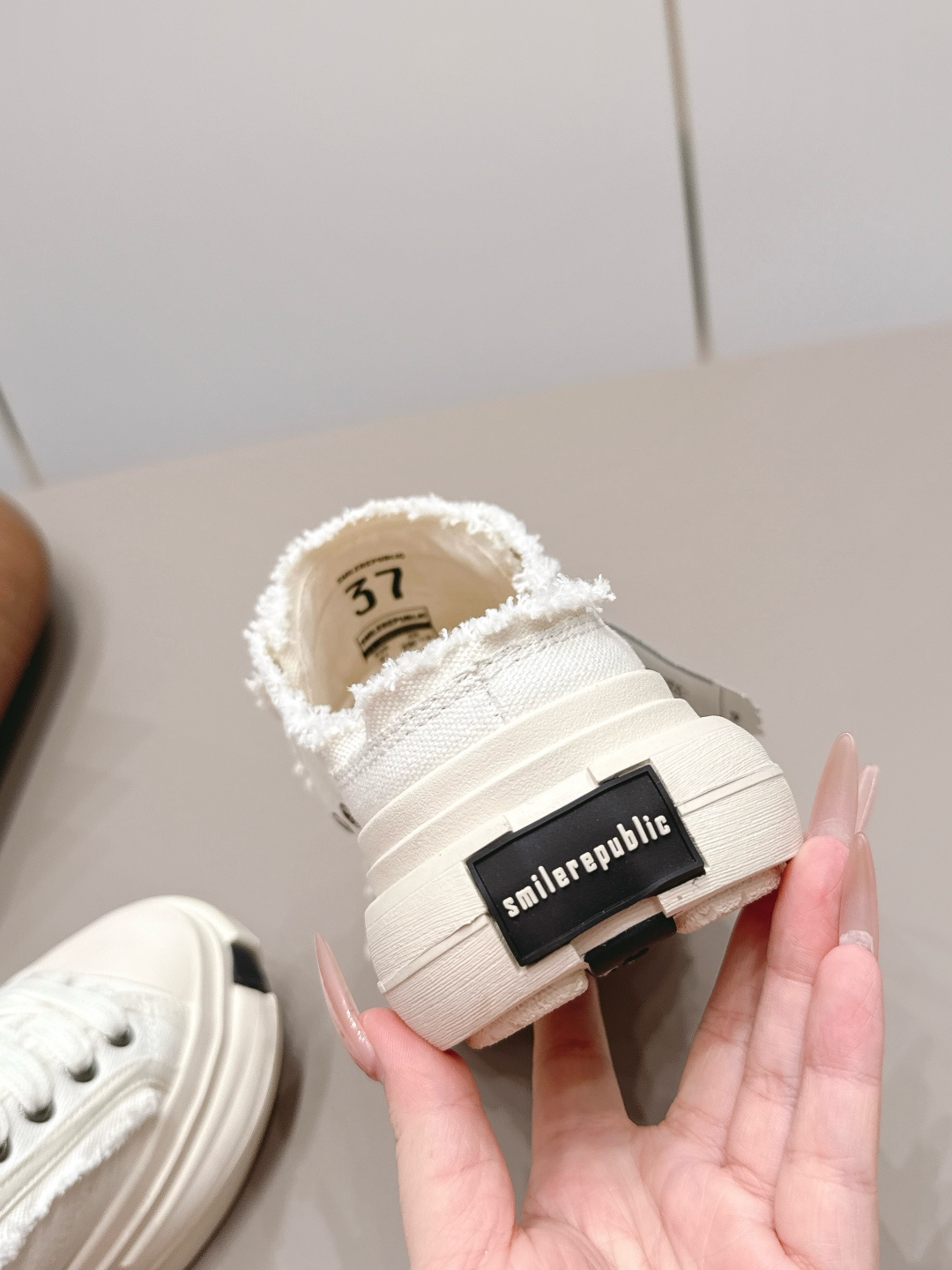 Chanel Classic Luxury Leather Shoe Loafer Ref 9