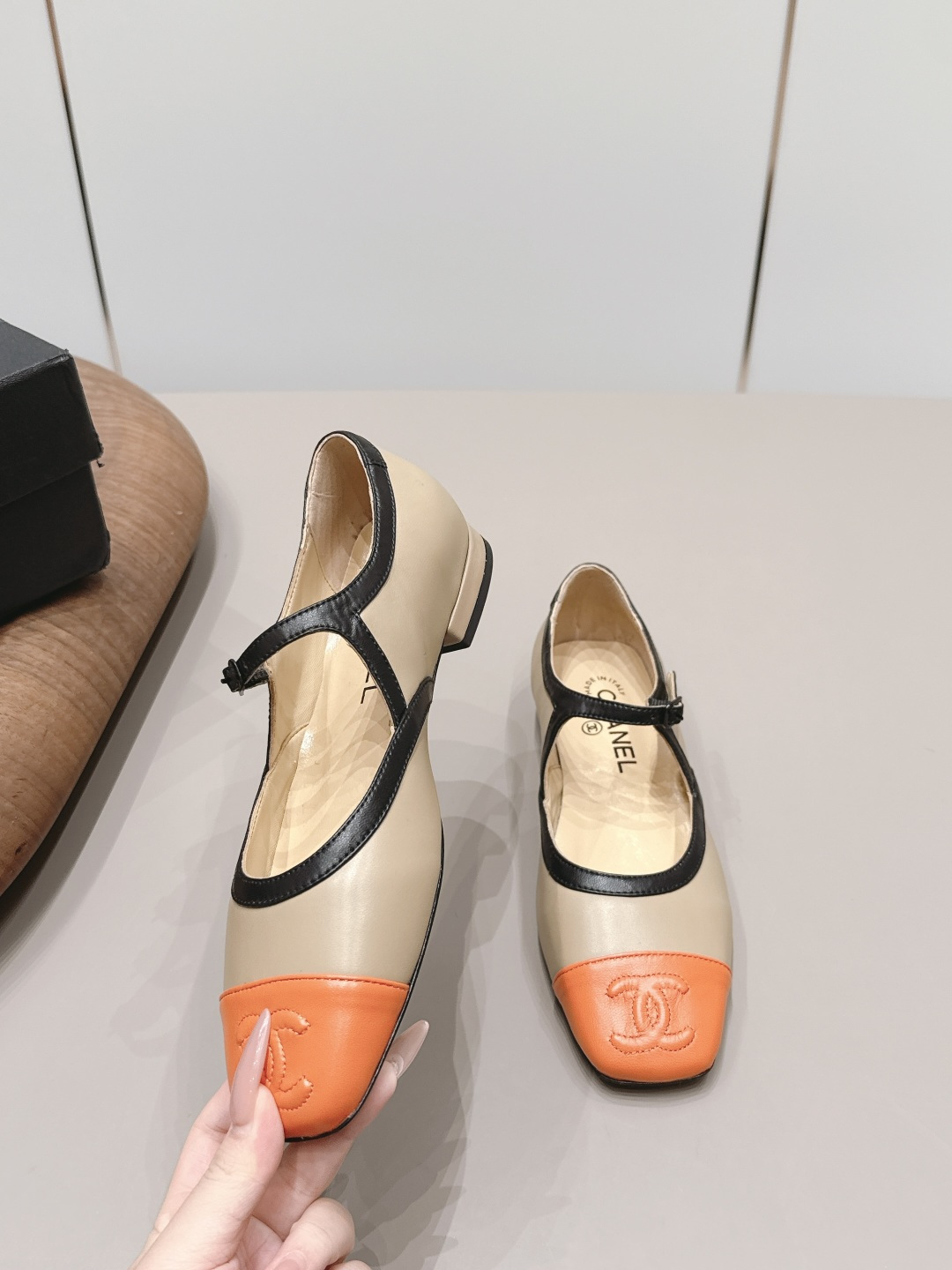 Chanel Classic Luxury Leather Shoe Loafer Ref.241839A8 4