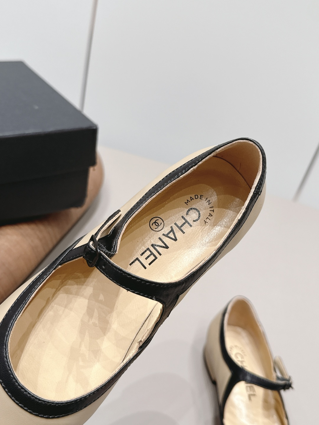 Chanel Classic Luxury Leather Shoe Loafer Ref.241839A8 7