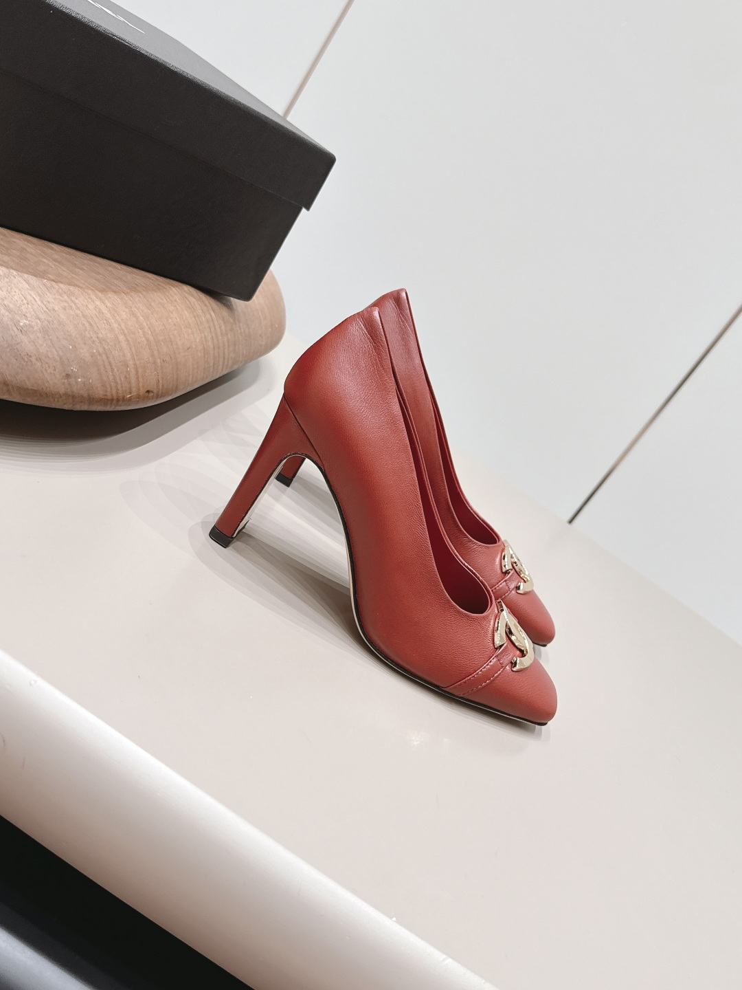 Chanel Classic Luxury Leather Shoe Loafer Ref.6A176CE7 3