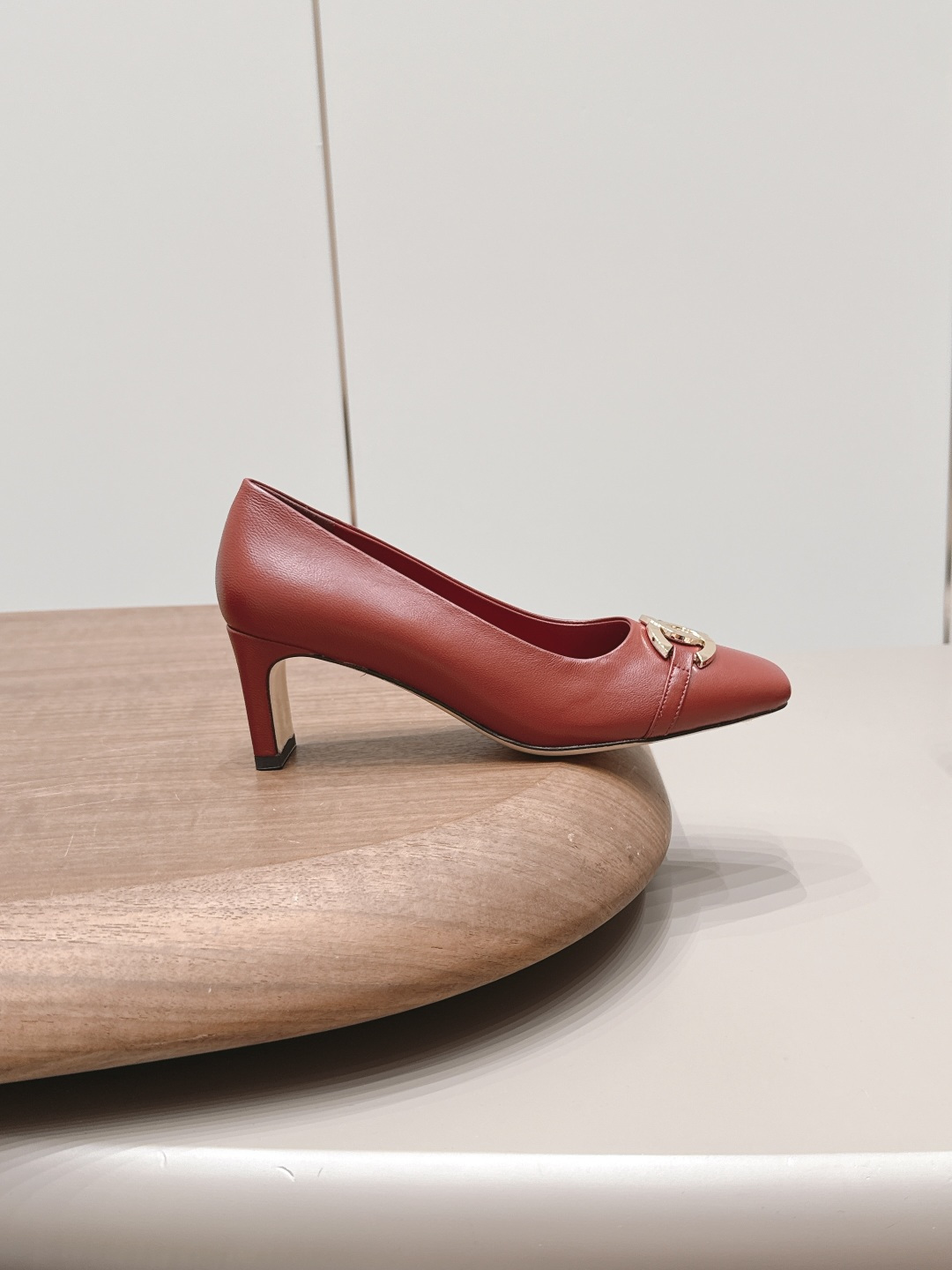 Chanel Classic Luxury Leather Shoe Loafer Ref.717066F2 5