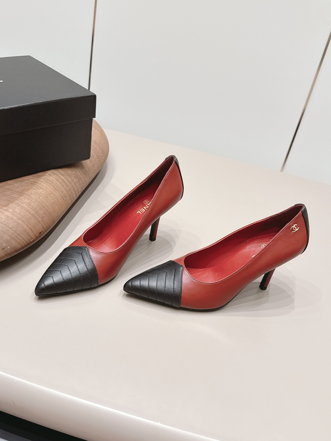 Chanel Classic Luxury Leather Shoe Loafer Ref.507ABF06 2