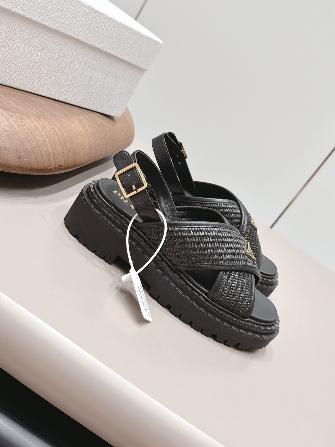 巴黎世家 Balenciaga 经典高奢皮鞋鞋履高跟鞋 #B2725456 3