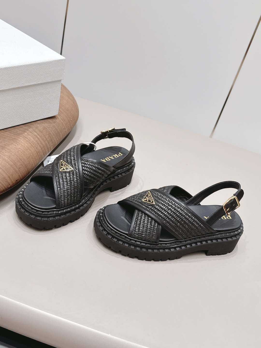 巴黎世家 Balenciaga 经典高奢皮鞋鞋履高跟鞋 #B2725456 2