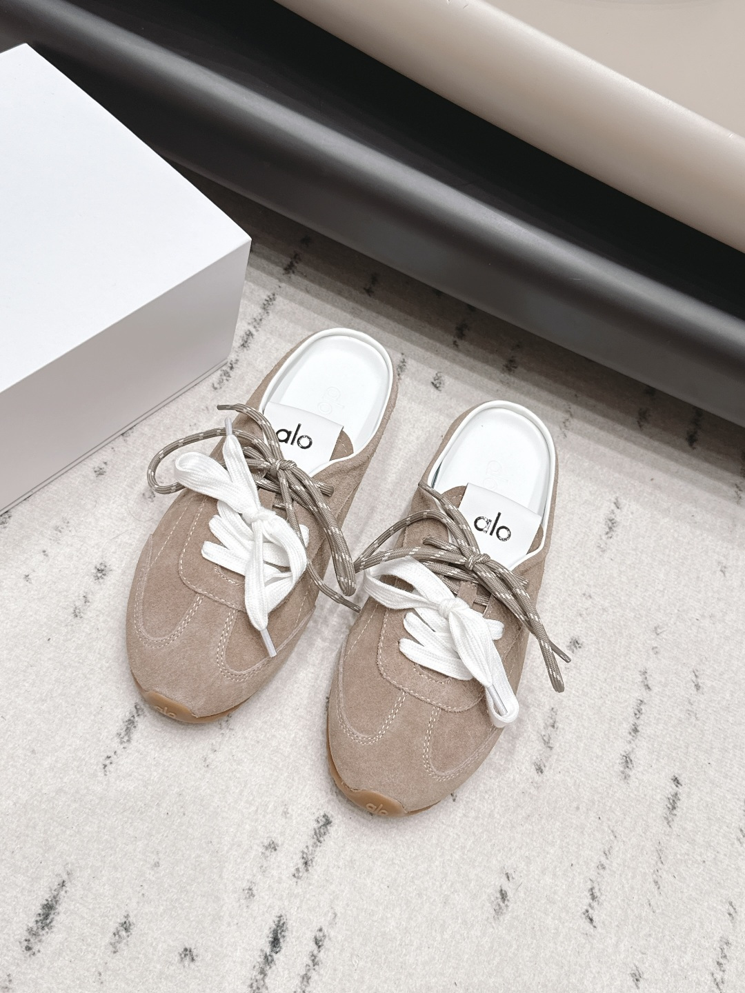 Alaïa Classic Luxury Leather Shoe Loafer Ref.377351F9