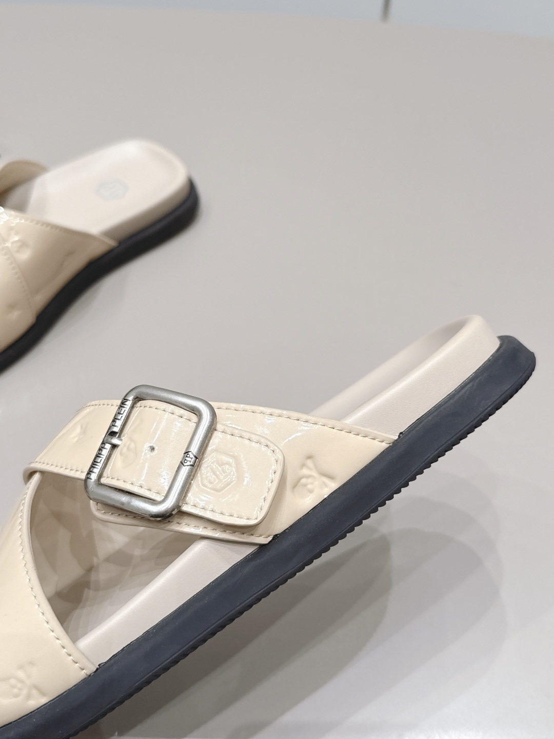 诺悠翩雅 Loro Piana 经典高奢皮鞋鞋履高跟鞋 #B2F8D30C 8