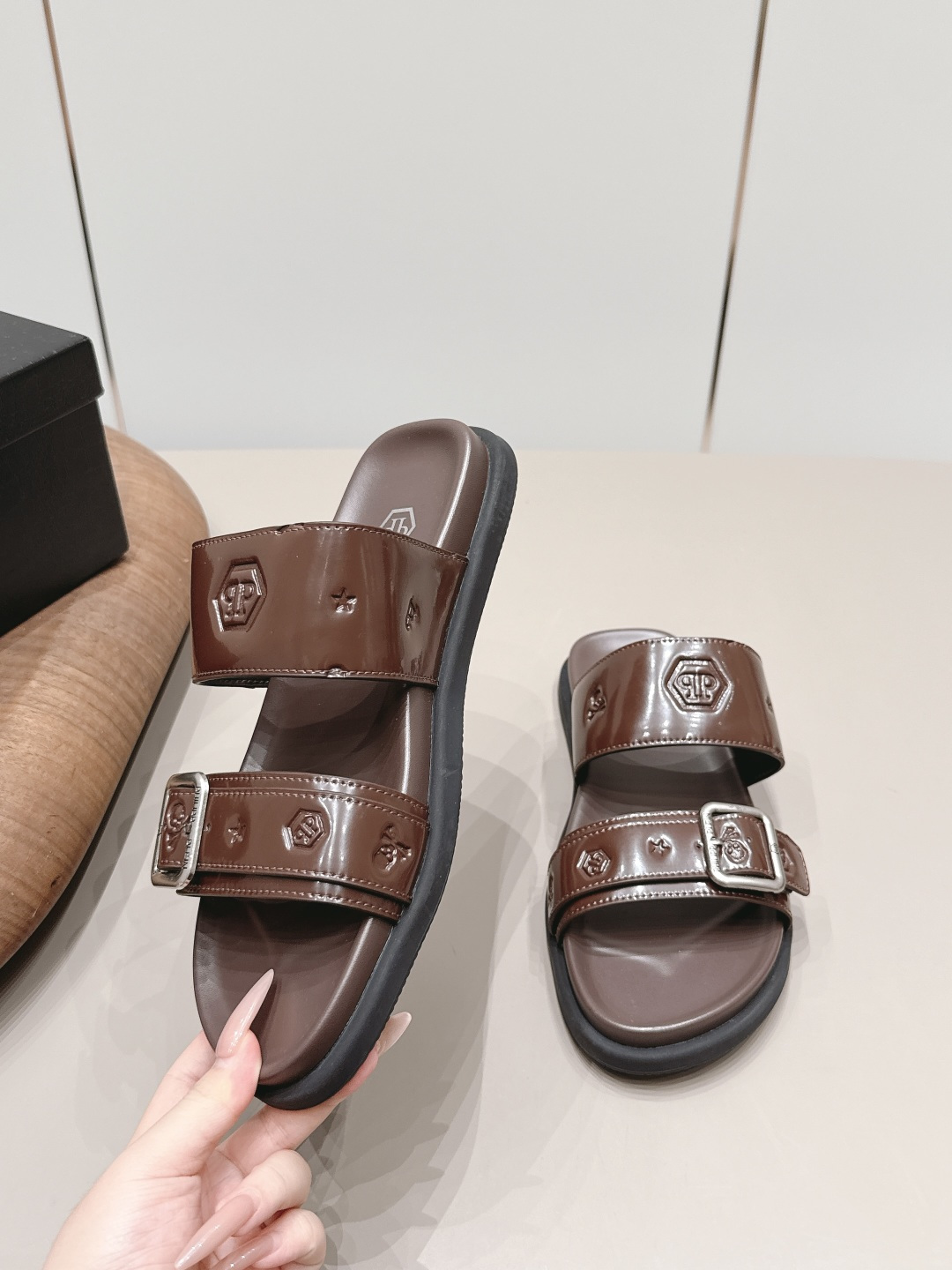 Saint Laurent Classic Luxury Leather Shoe Loafer Ref 4