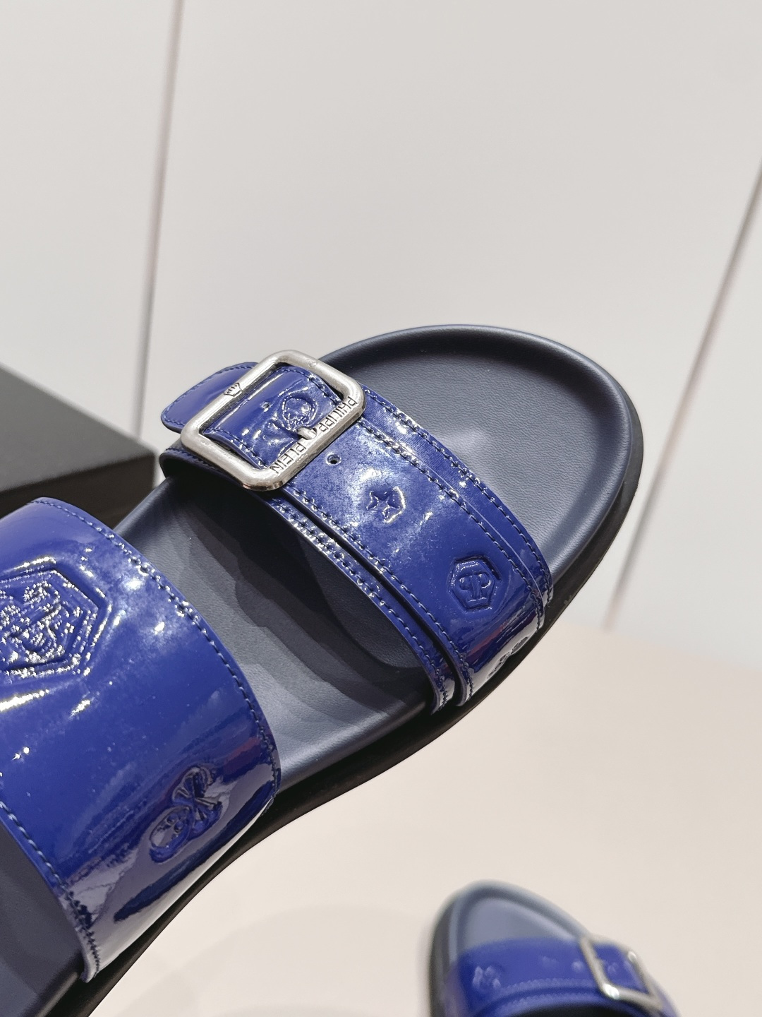 Fendi Classic Luxury Leather Shoe Loafer Ref.3A92C0C5 6