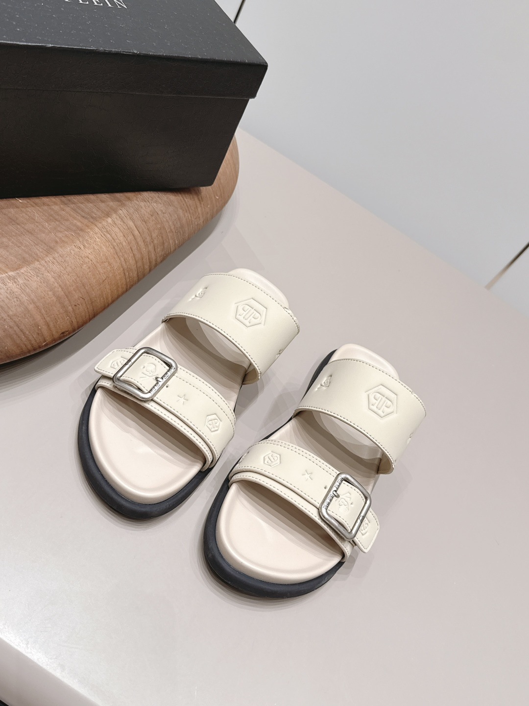 Berluti Classic Luxury Leather Shoe Loafer Ref