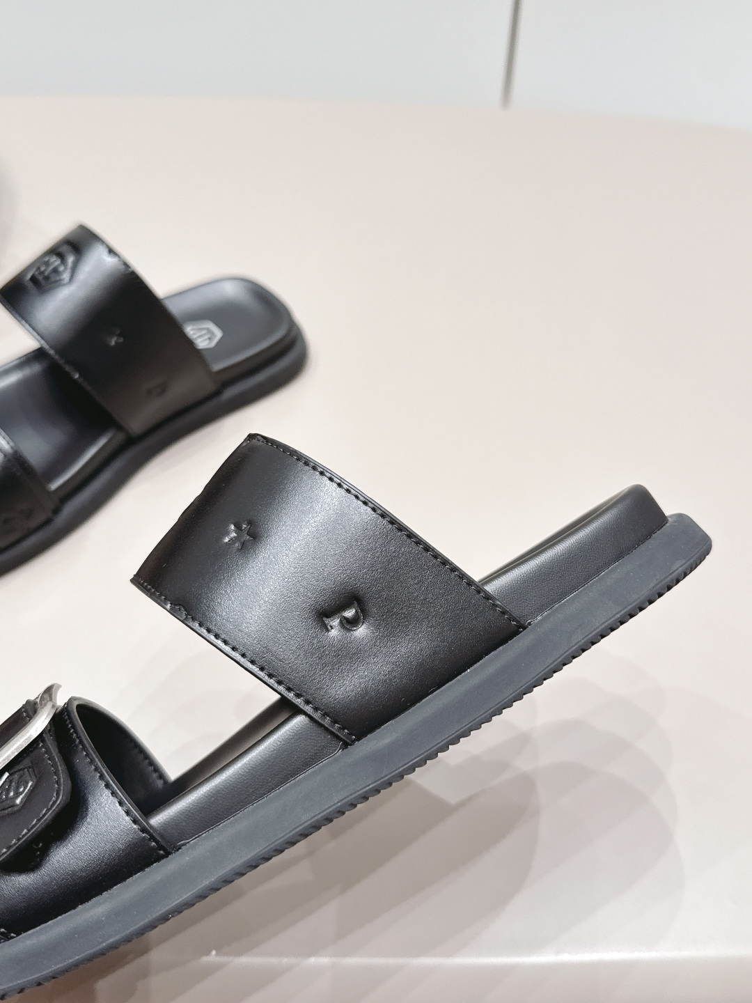 Chanel Classic Luxury Leather Shoe Loafer Ref.0850F026 8