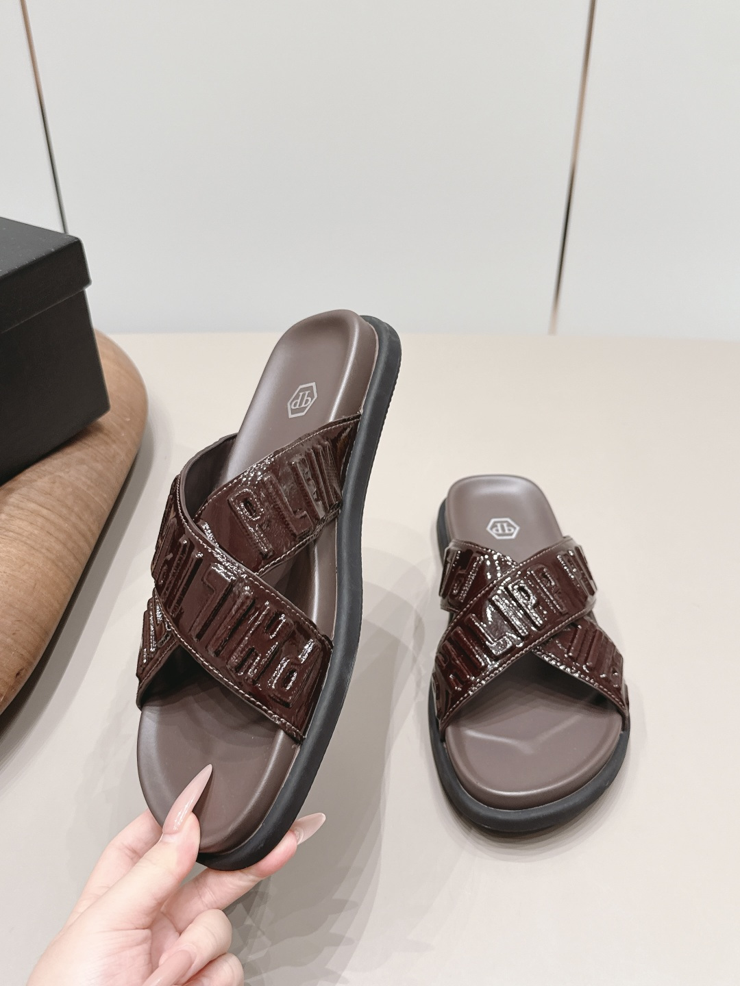 路铂廷 Christian Louboutin 经典高奢皮鞋鞋履高跟鞋 #FF9B01DD 4