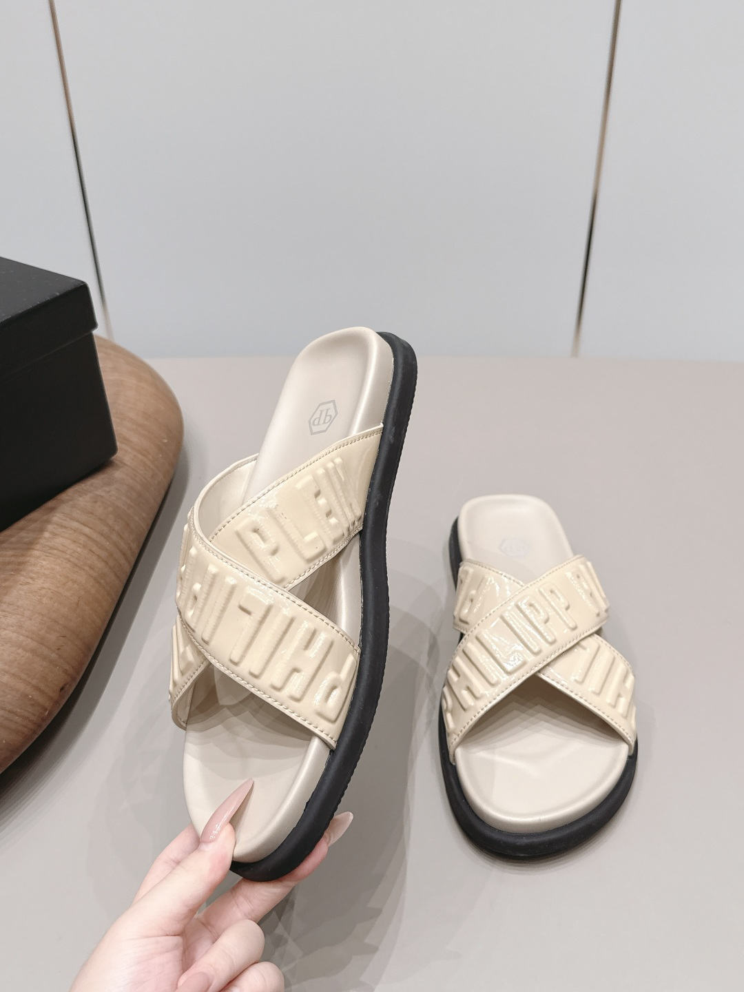 Burberry Classic Luxury Leather Shoe Loafer Ref 4