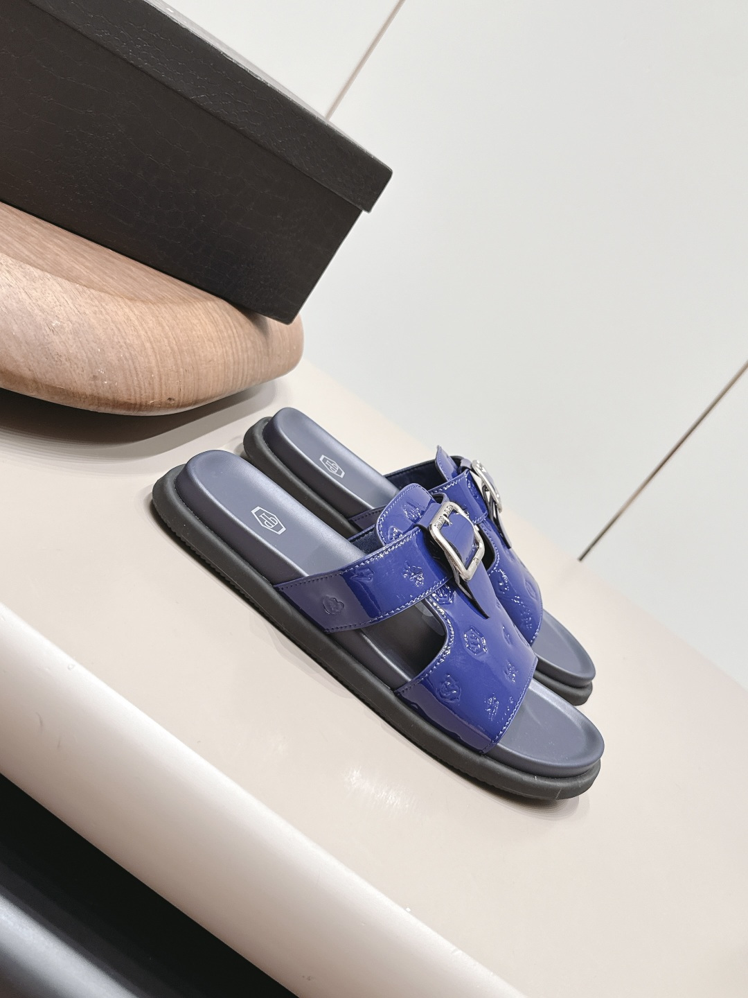 Sergio Rossi Classic Luxury Leather Shoe Loafer Ref.211570C8 3
