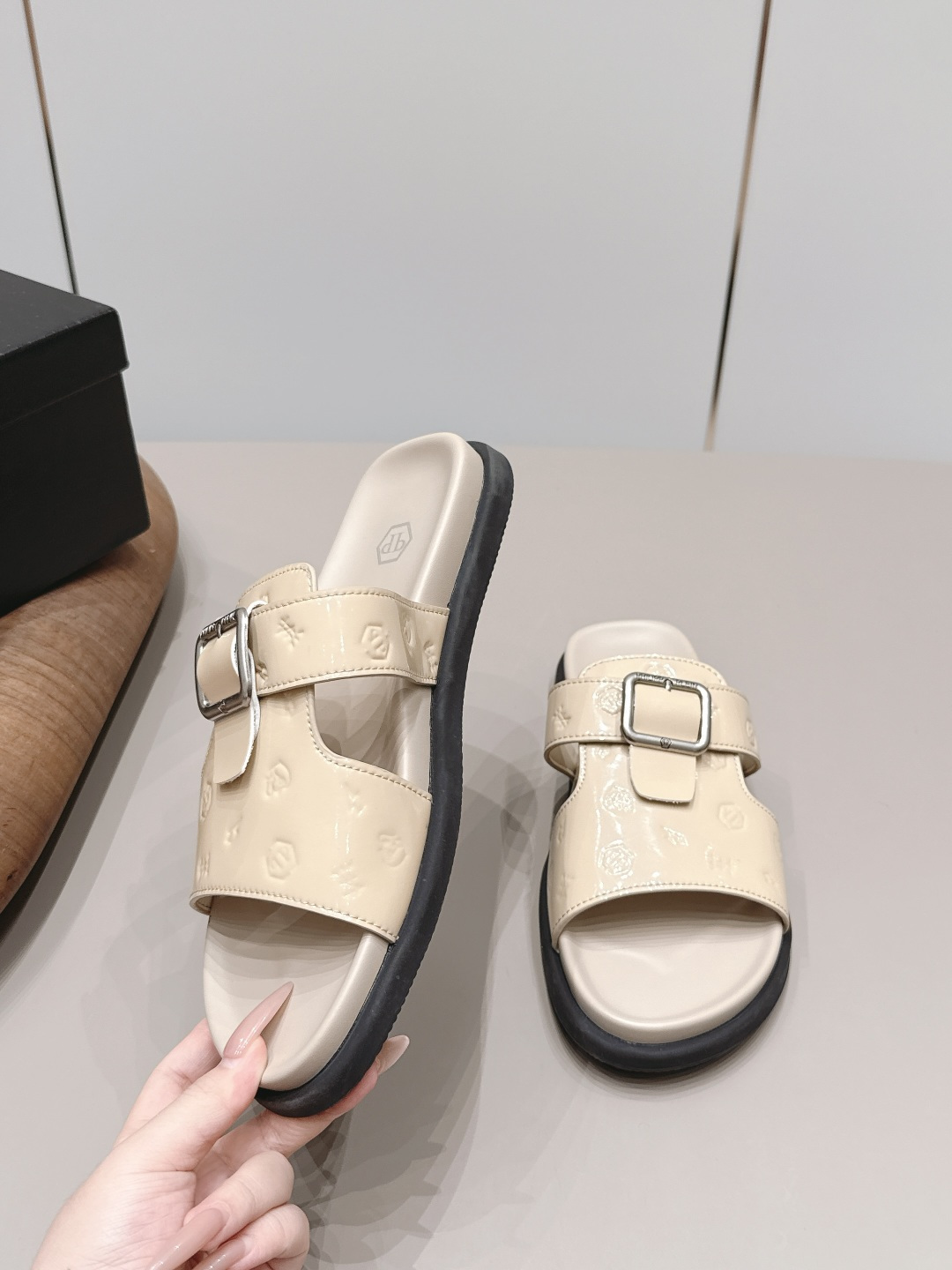 Tod's Classic Luxury Leather Shoe Loafer Ref.80A22F90 4