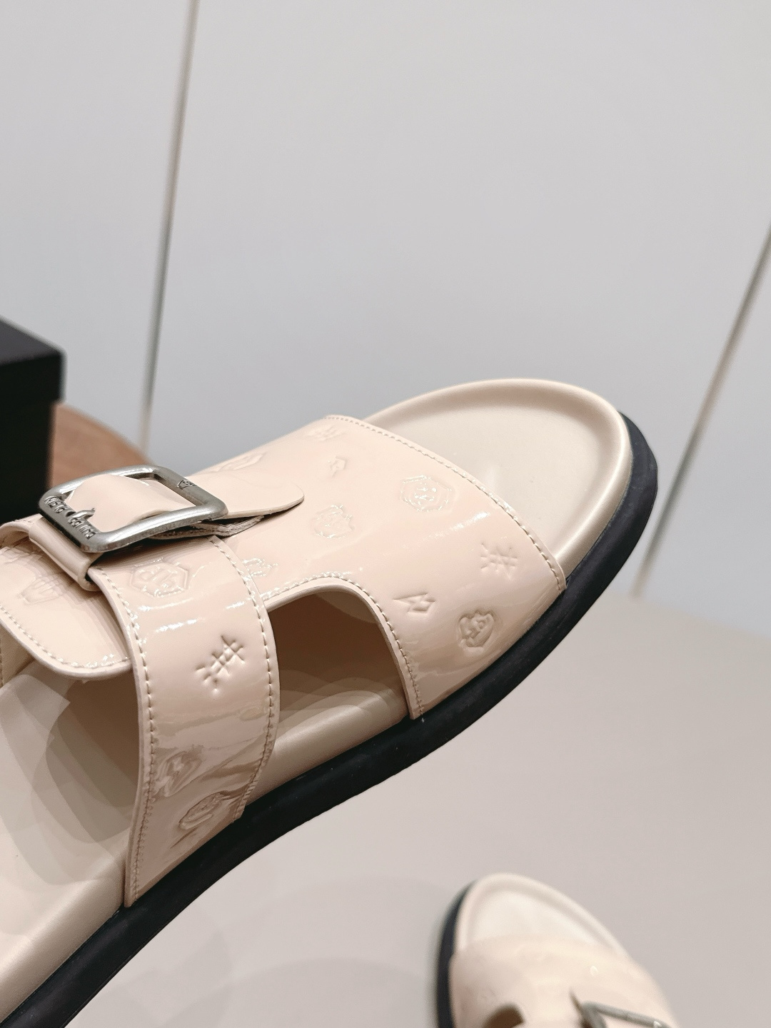 Maison Margiela Classic Luxury Leather Shoe Loafer Ref 6