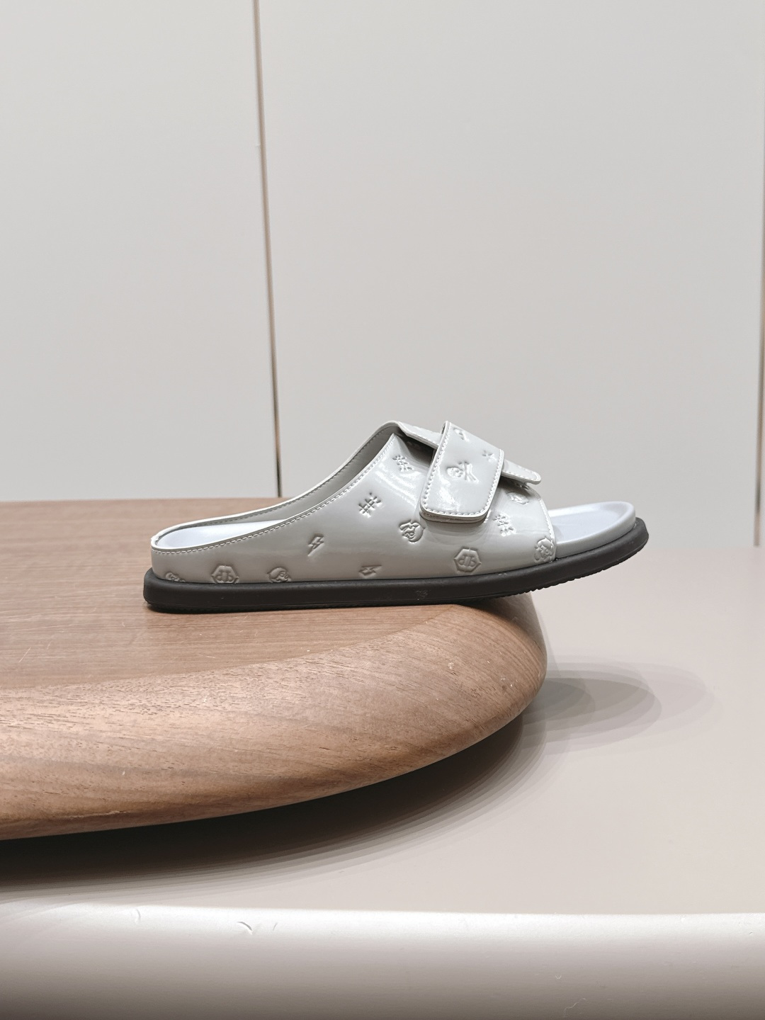 Saint Laurent Classic Luxury Leather Shoe Loafer Ref 5