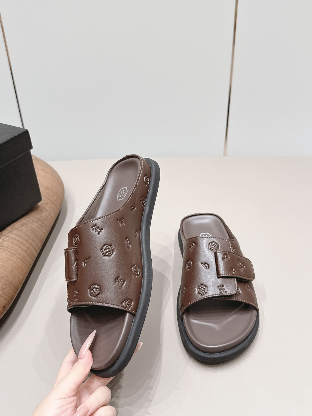 路易威登 Louis Vuitton 经典高奢皮鞋鞋履高跟鞋 #4583C106 4