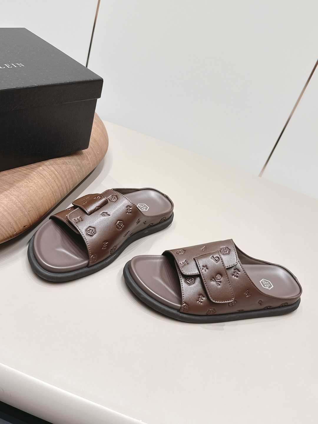 路易威登 Louis Vuitton 经典高奢皮鞋鞋履高跟鞋 #4583C106 2