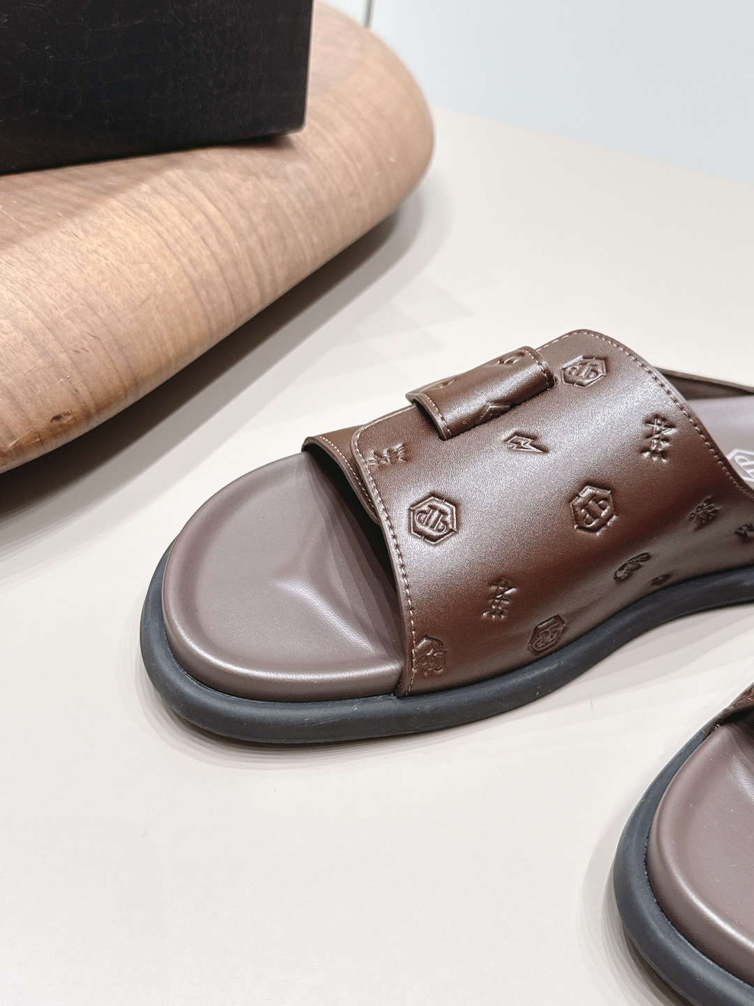 路易威登 Louis Vuitton 经典高奢皮鞋鞋履高跟鞋 #4583C106 6
