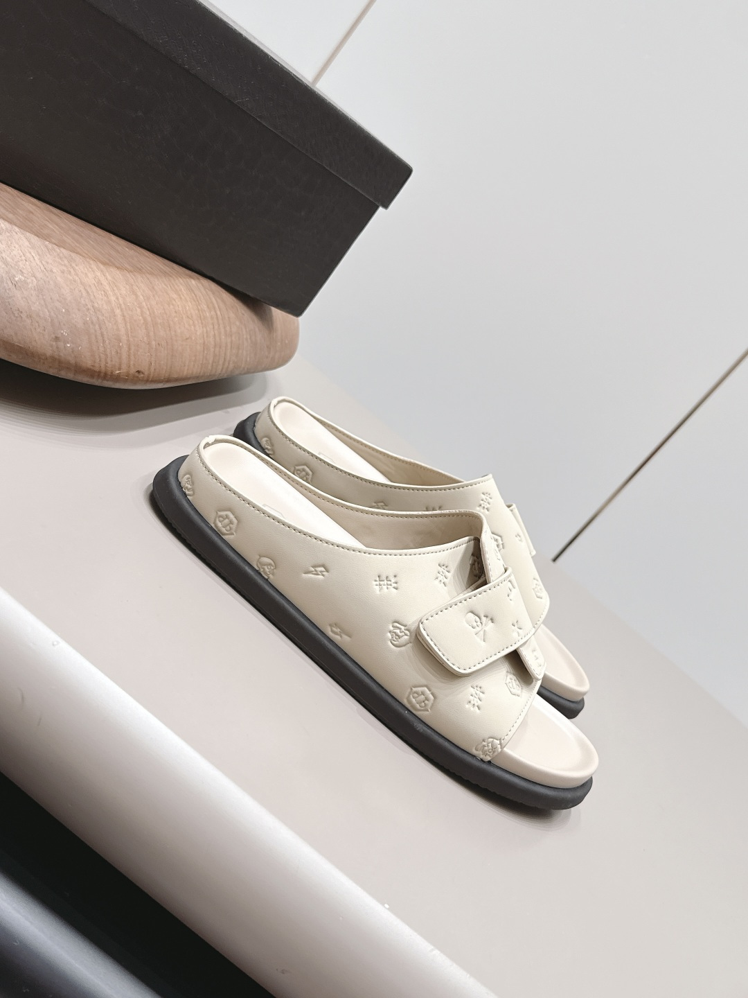 Chanel Classic Luxury Leather Shoe Loafer Ref.29DB8DB6 3
