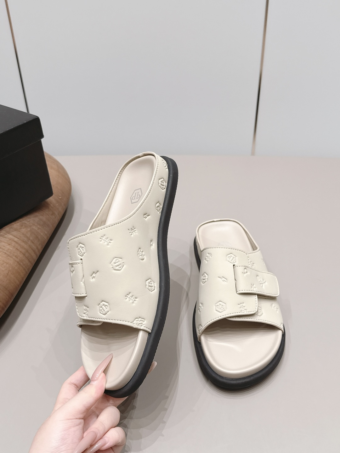 Chanel Classic Luxury Leather Shoe Loafer Ref.29DB8DB6 4