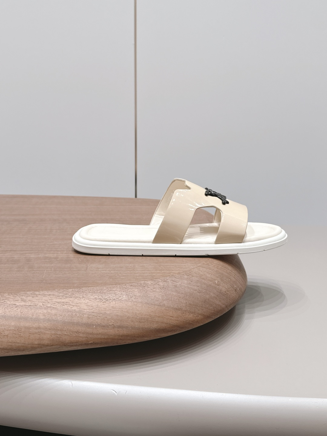 Louis Vuitton Luxury Footwear Collection 5