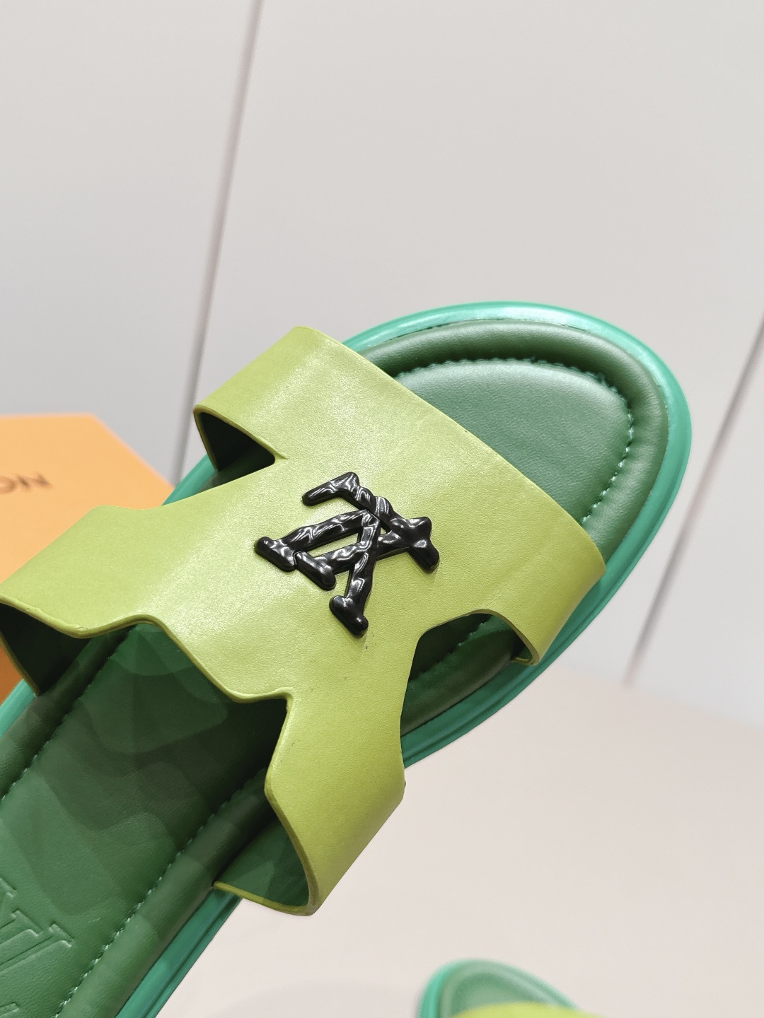 Louis Vuitton Luxury Footwear Collection 6